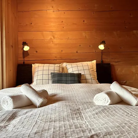 アパート Zentrale, Gemuetliche Im Schweizer Stil I Bergblick アデルボーデン
