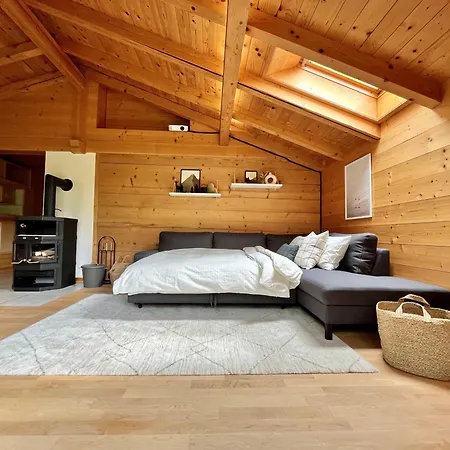 Zentrale, Gemuetliche Im Schweizer Stil I Bergblick アデルボーデン