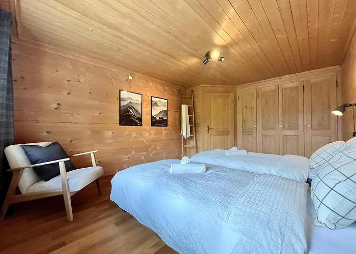 Zentrale, Gemütliche Im Schweizer Stil I Bergblick *