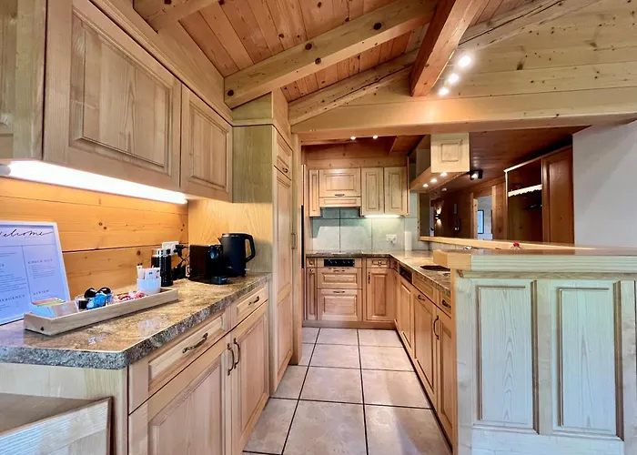 Zentrale, Gemütliche Im Schweizer Stil I Bergblick Apartment Adelboden