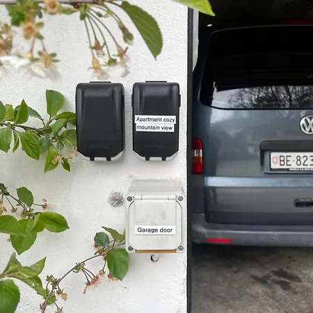 Zentrale, Gemuetliche Im Schweizer Stil I Bergblick 아파트