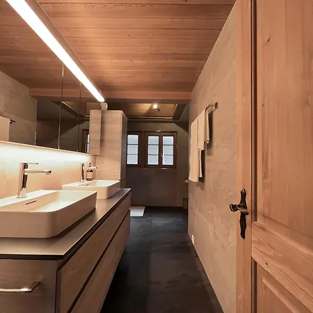 Zentrale, Gemuetliche Im Schweizer Stil I Bergblick דירה *