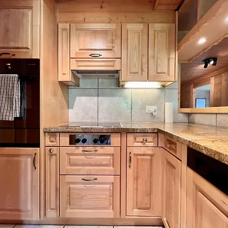 Zentrale, Gemuetliche Im Schweizer Stil I Bergblick